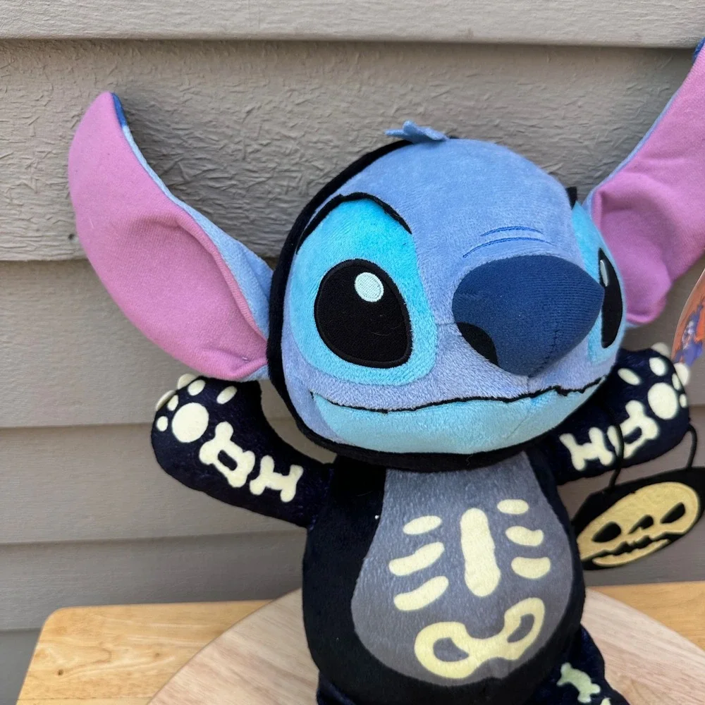 Disney type large plushie